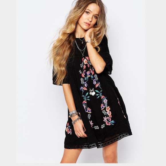 Free People Dresses & Skirts - Free People perfectly Victorian dress -NWT-small