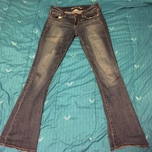 American Eagle Skinny Kick Jeans size 8 med wash