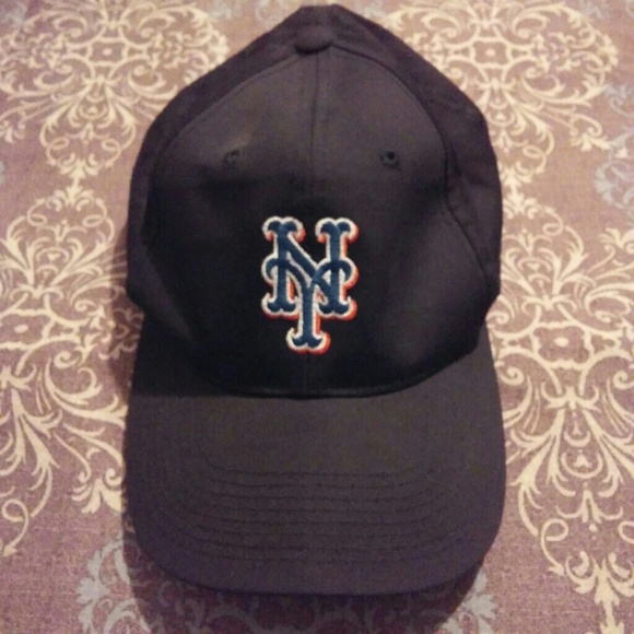 black mets snapback