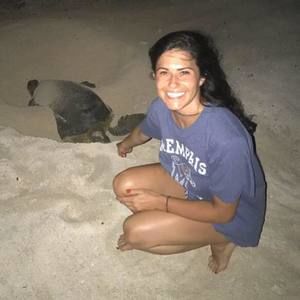 Meet your Posher, Jennifer