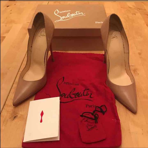 Size 42 Christian Louboutin 'So Kate' Nude Pump - Picture 4 of 4