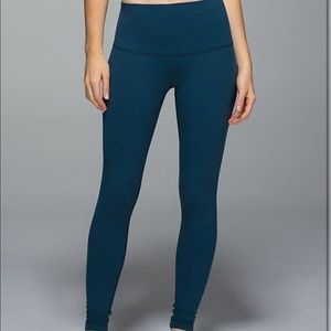 Wunder Under Pant High Rise - Size 8!