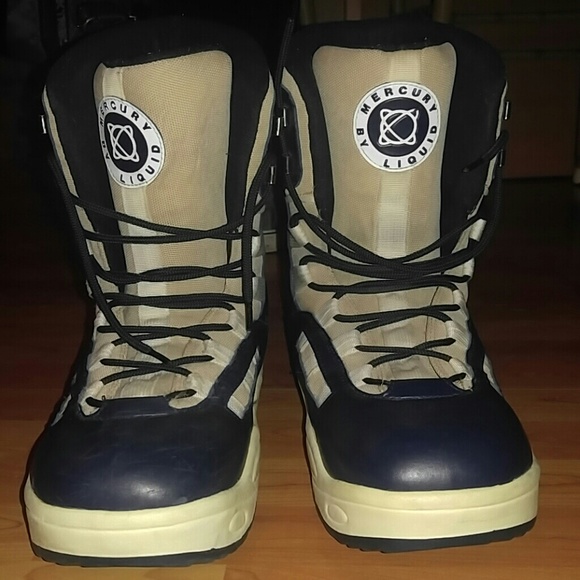 liquid snowboard boots