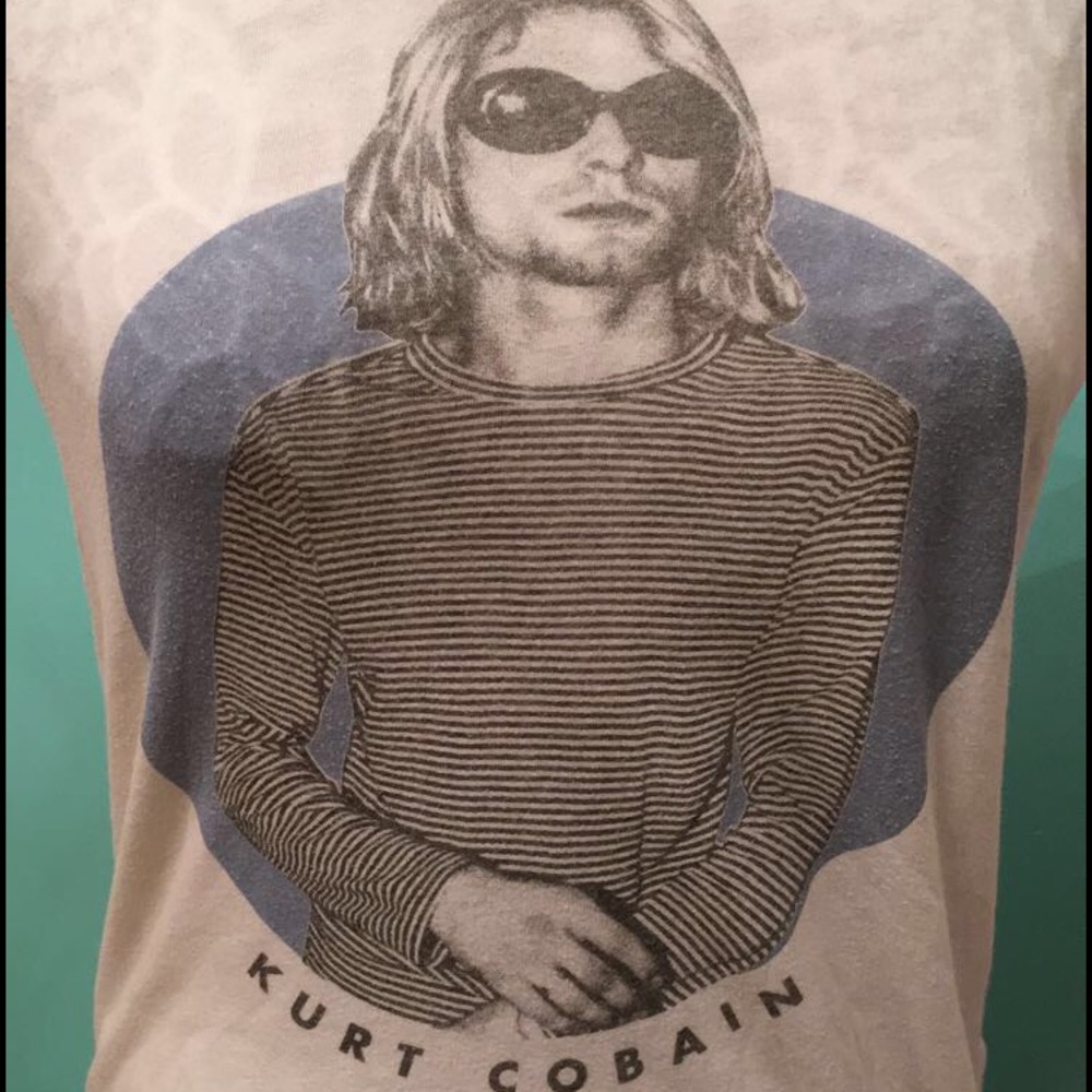 Kurt cobain T-shirt