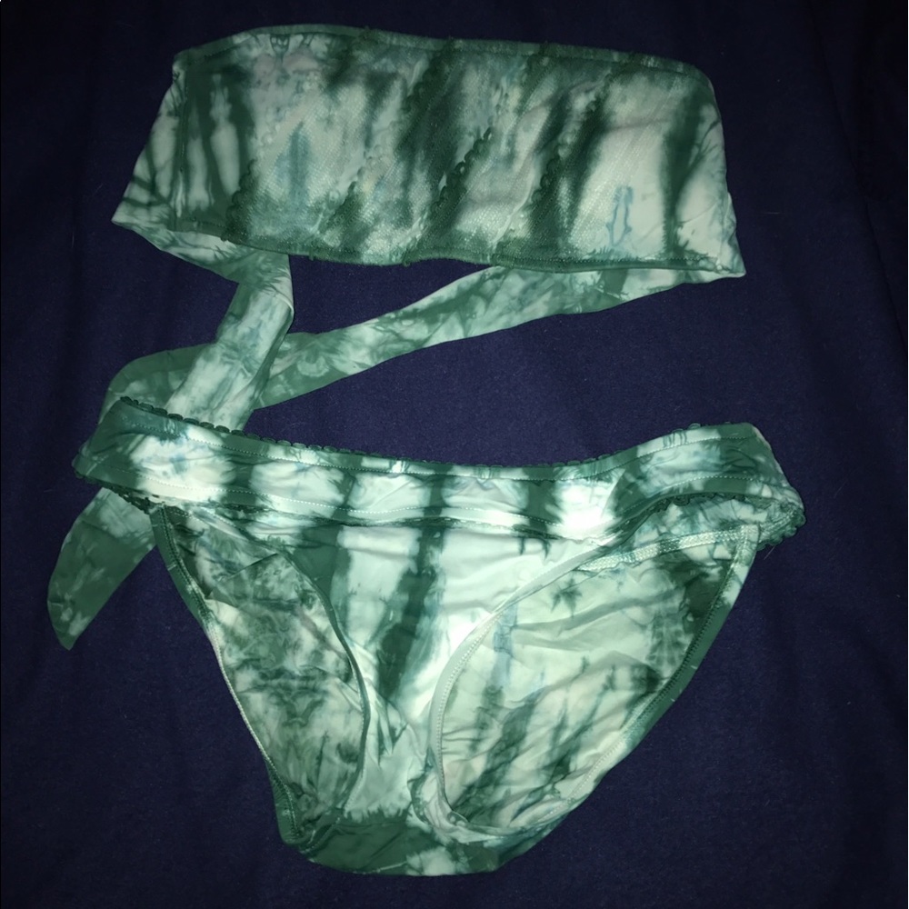Lucky Brand green tie-dye 2 piece