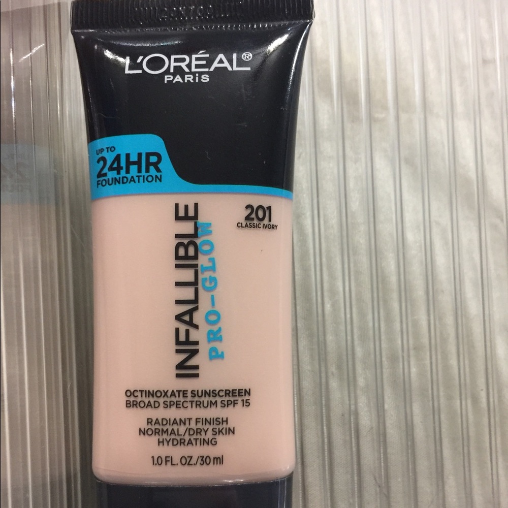 L'Oréal infallible pro glow