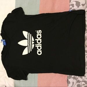 Adidas T-shirt