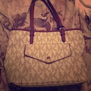 Authentic Michael Kors Vanilla