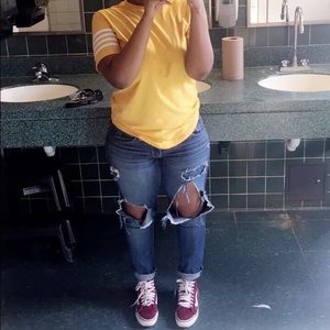 AMERICAN EAGLE JEANS