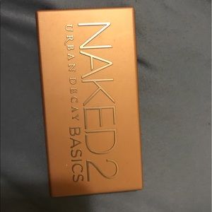 Naked 2 basics pallete