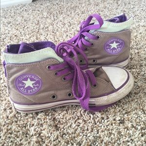 Girls Converse high tops with zippers