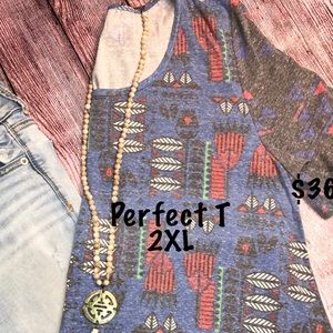 NWT Lularoe 2XL Aztec Perfect T