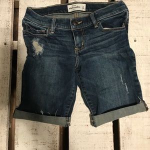 Girls Abercrombie shorts size 14