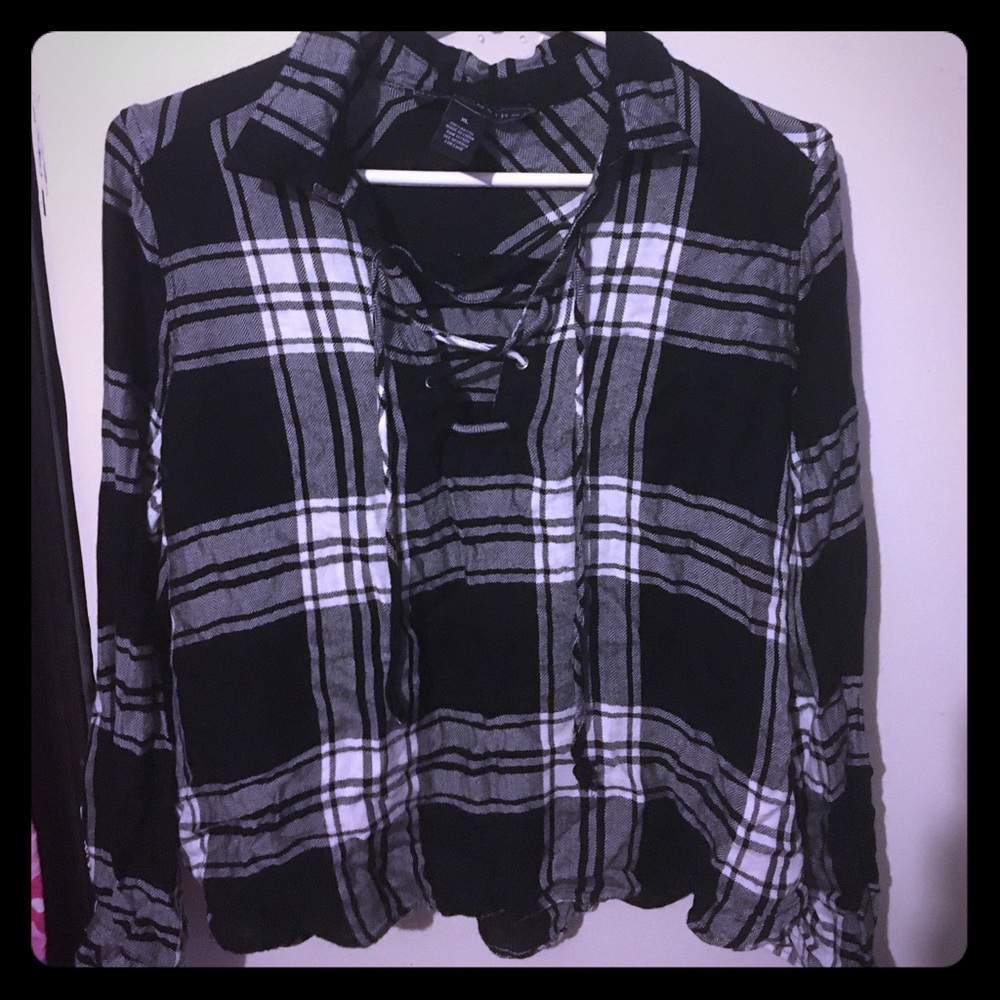 Long sleeved crop top