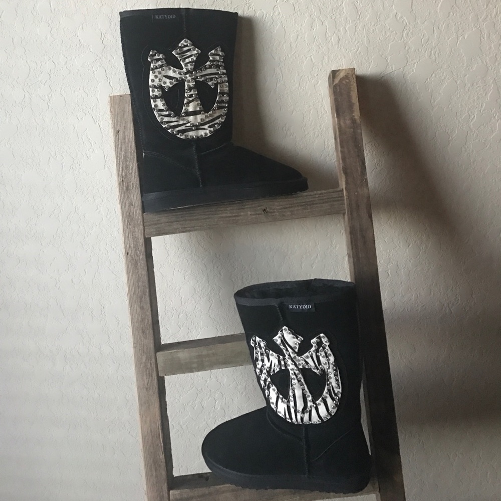 Katydid BRAND New Boots