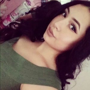 Meet your Posher, Belen