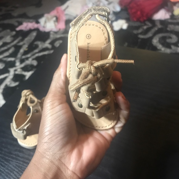 SUPER CUTE SANDALS - Picture 3 of 3
