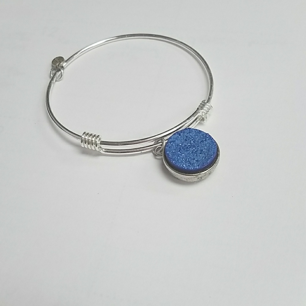 Kana bangle bracelet