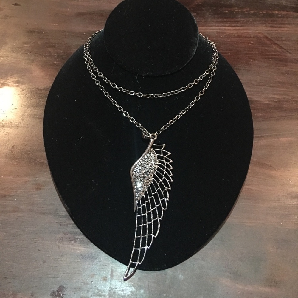 Long chained Rhinestone angel wing necklace