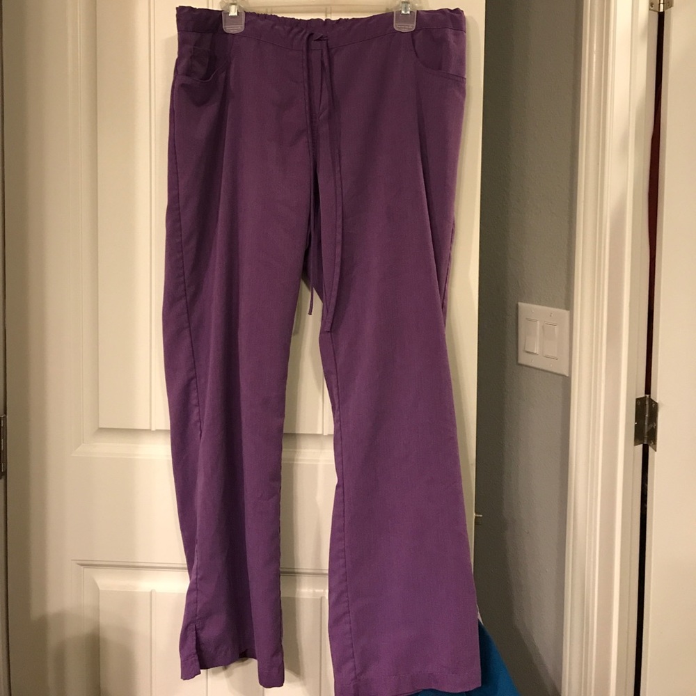 Lot of 2 scrub pants