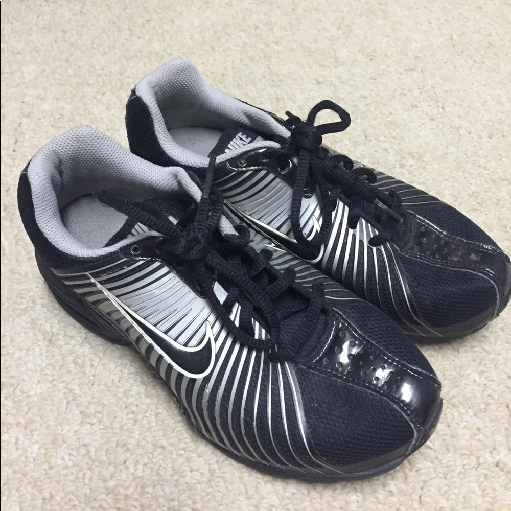 Nike torch 5 sneakers