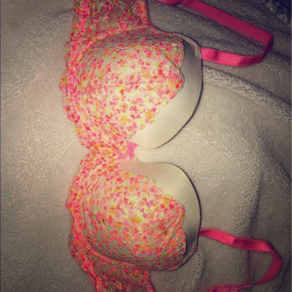 Victoria's Secret Bra 34DDD