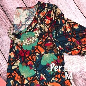 NWT Lularoe Medium Perfect T Floral Black Pattern