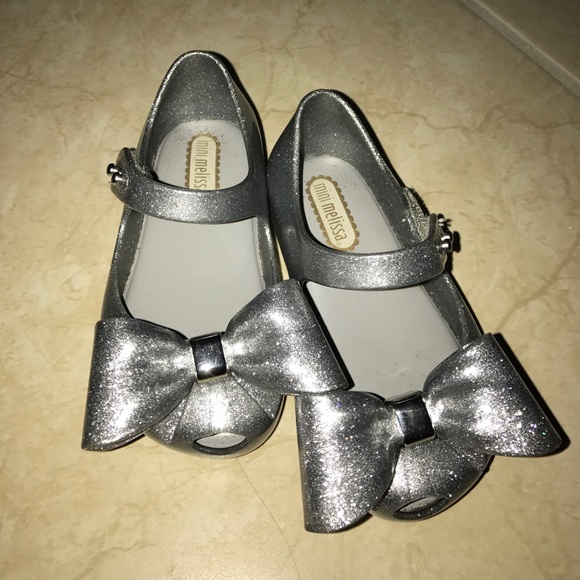 Mini Melissa - Picture 3 of 3