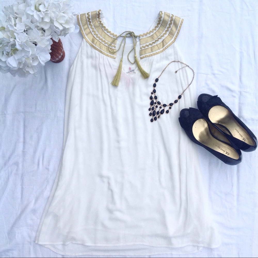 3/$20 | NWT Gold Collar Tunic Dress