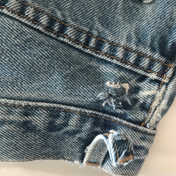 Shorts - Picture 3 of 4