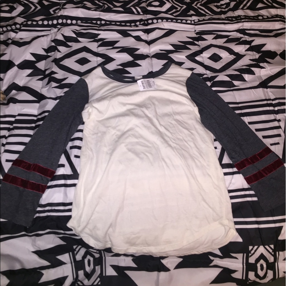 NWT Zumies shirt! ⭐️