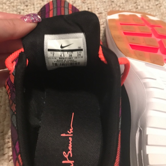 Joan Samuelson Nike size 7 - Picture 3 of 4