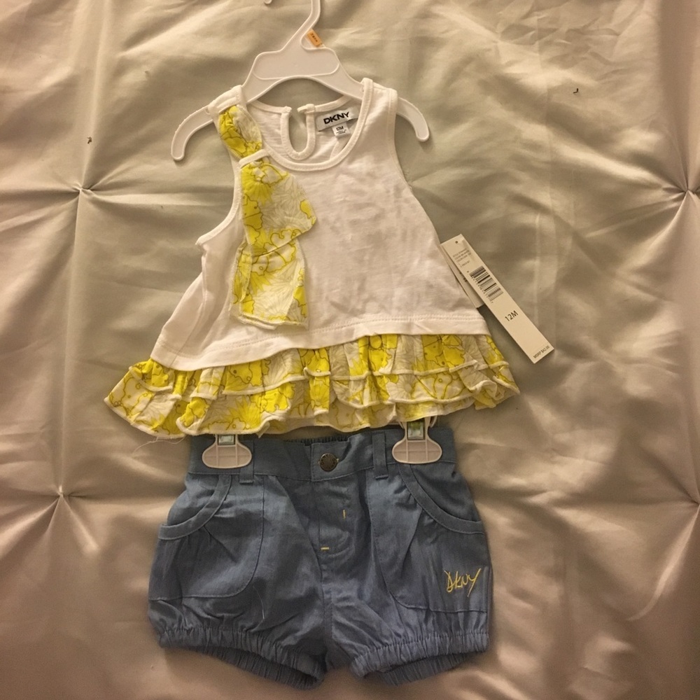 DKNY infant 2 piece top and bottom