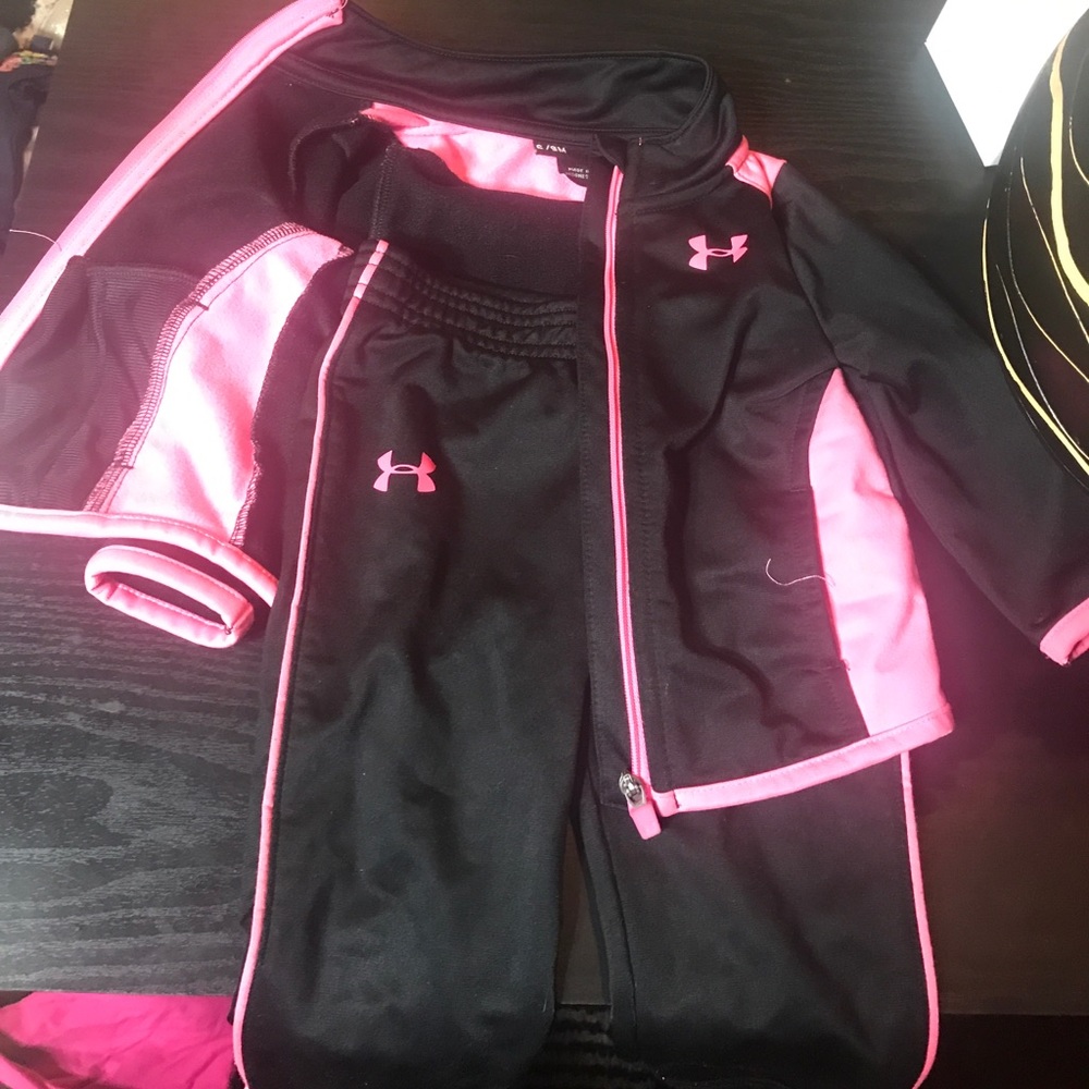 Under Armour jogging suit for baby!!