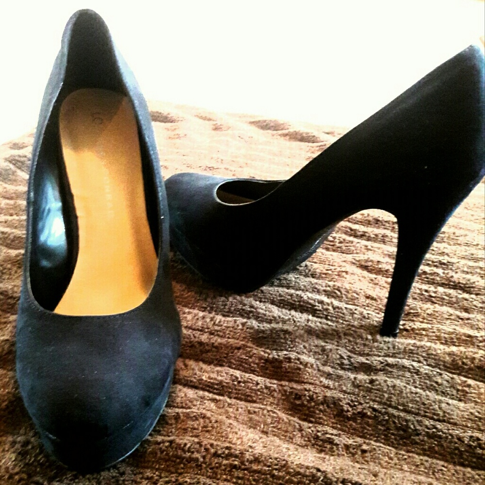 Black Platform heels