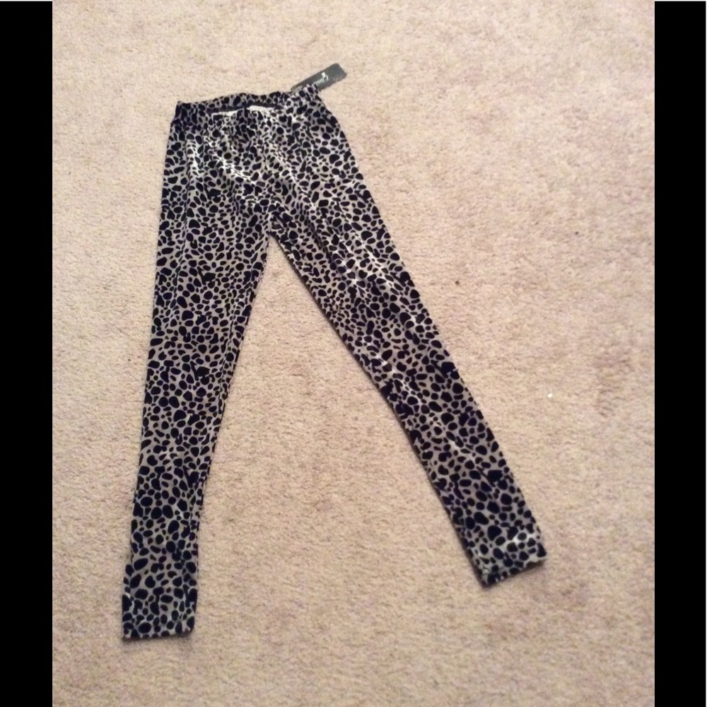 Leopard print velvet stretch pants