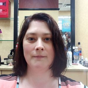 Meet your Posher, Joni