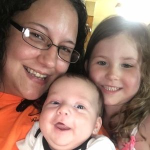 Meet your Posher, Lori