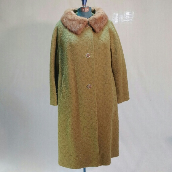 Vintage 1960s moss green fur collar wool coat - Picture 1 of 6