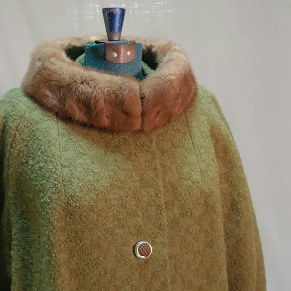 Vintage 1960s moss green fur collar wool coat - Picture 4 of 6