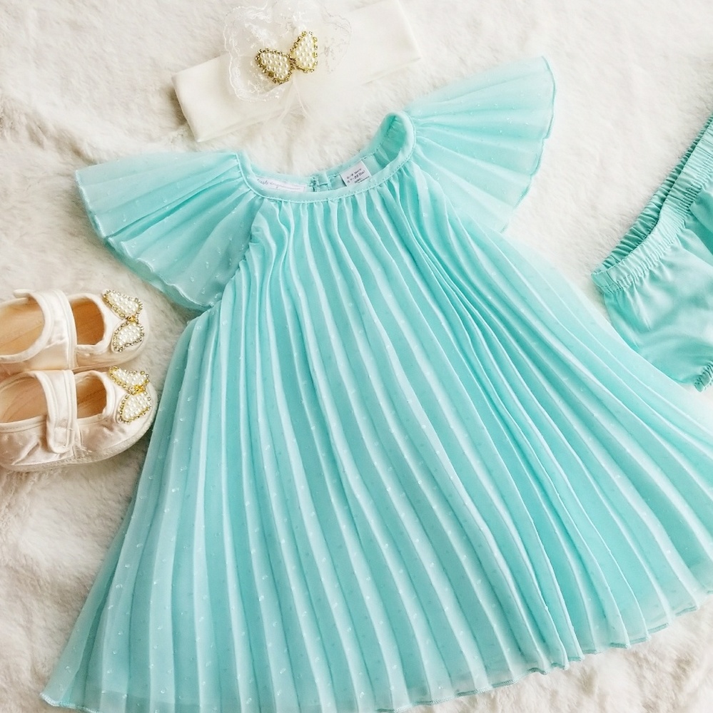 🌟HP🌟Vanilla Mint Dress w/Diaper Cover