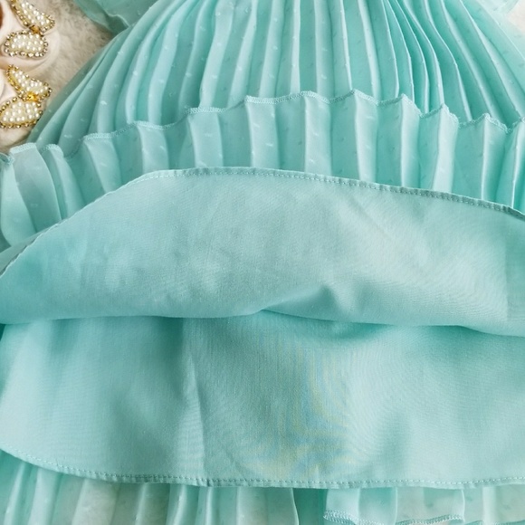 🌟HP🌟Vanilla Mint Dress w/Diaper Cover - Picture 4 of 6