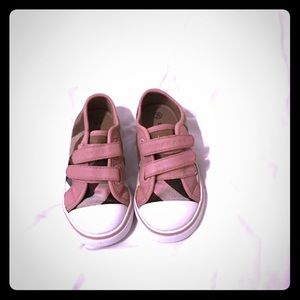 Burberry toddler girl