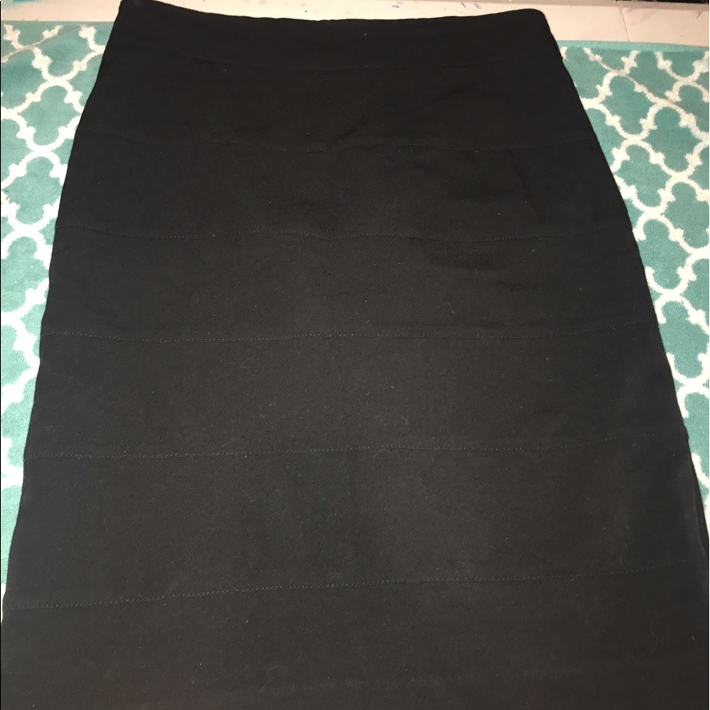 Black pencil skirt