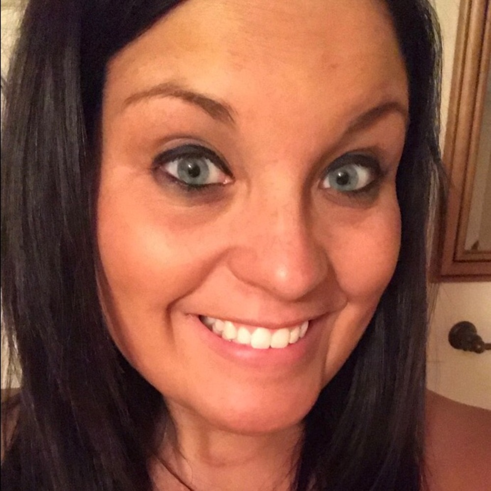 Meet your Posher, Allyson