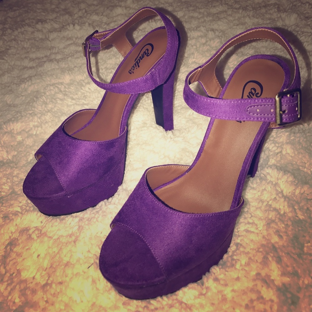 Candie's Purple Platform Sandals - sz 10