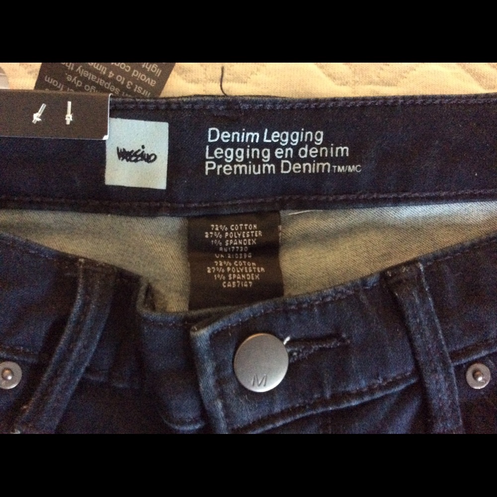 NWT! Mossimo Jeans - Picture 2 of 9