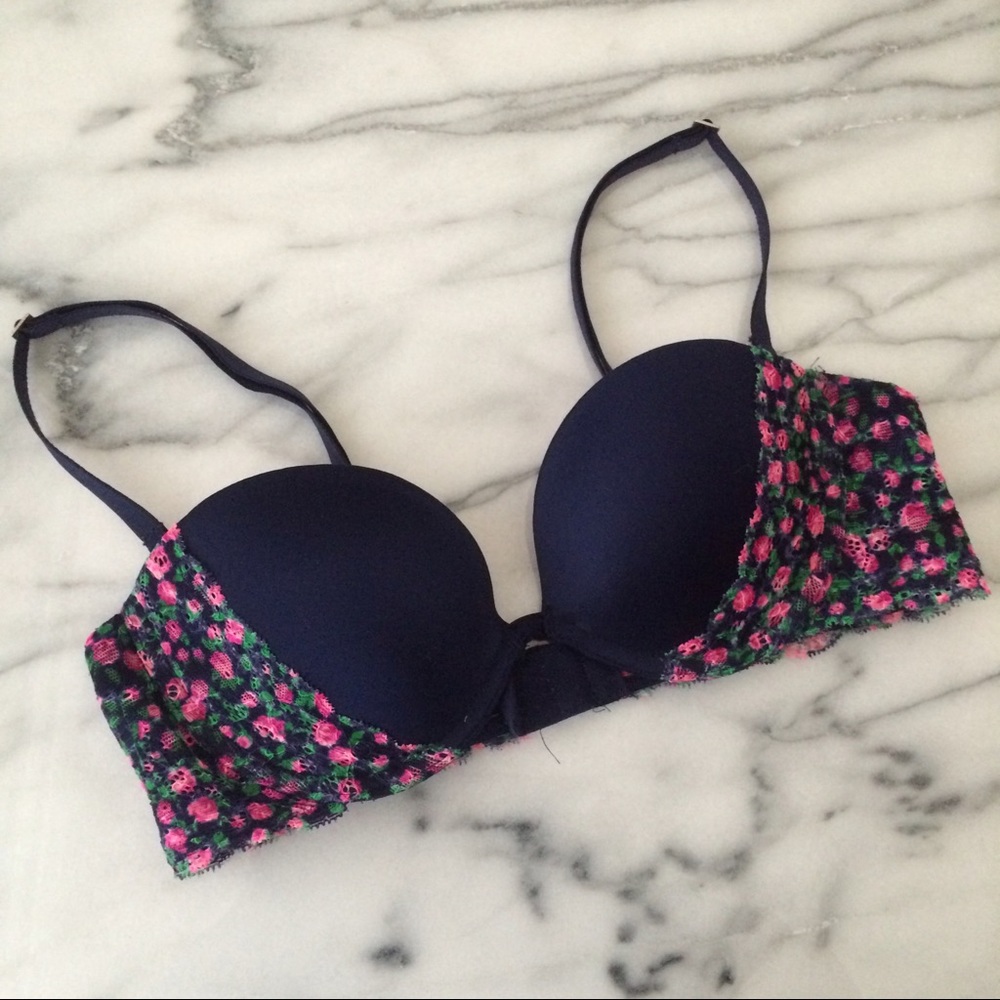 Victoria's Secret PINK floral push up bra