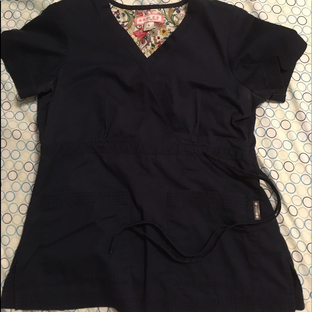 EUC size Small Koi scrub top