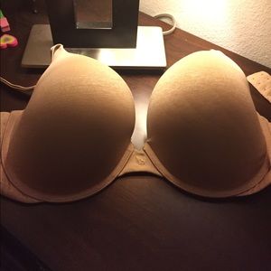 Victoria's Secret nude Bra